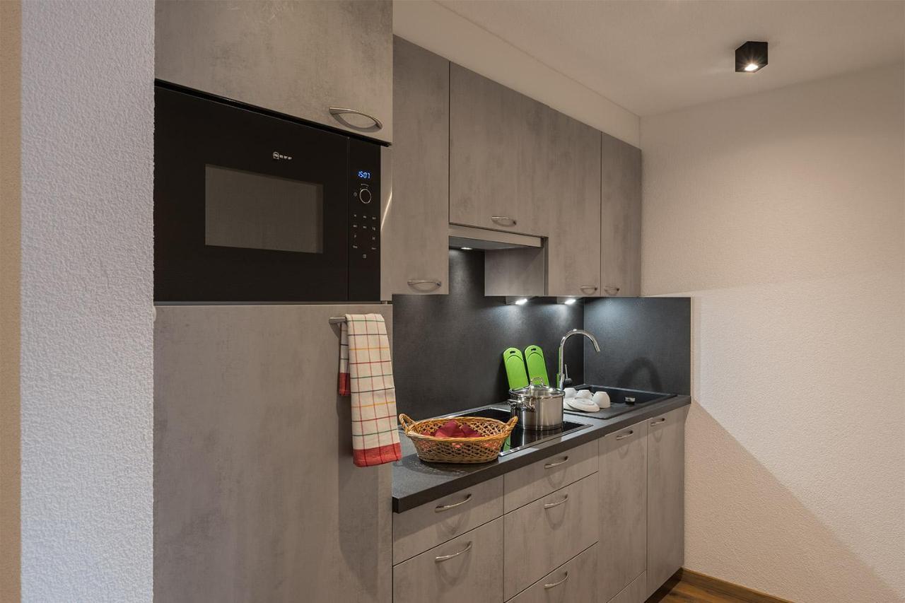 Alpenrose Appartements Burger Evelin Sankt Anton am Arlberg Exterior foto